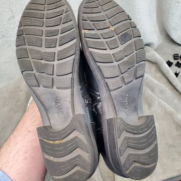 Clarks Shoes Womens Size 11 Black Leather Ankle Boots *Read* - Picture 3 of 7